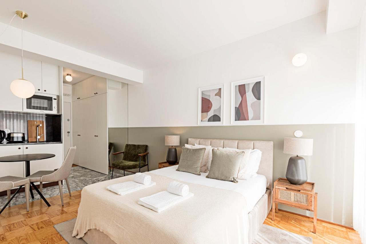 Ceuta By Lovelystay Appartement *