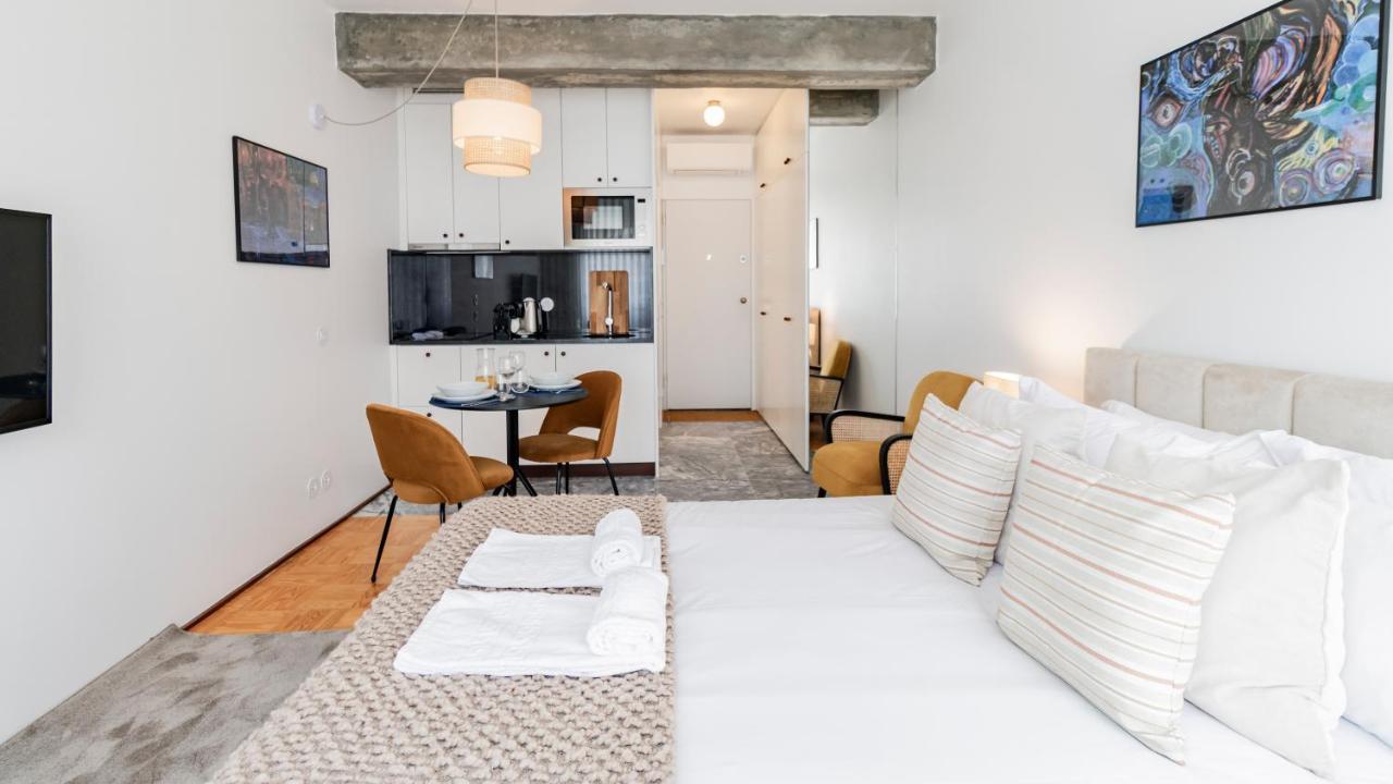 Ceuta By Lovelystay Appartement